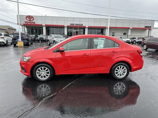2018 Chevrolet Sonic LT