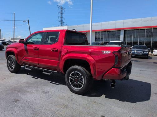 2025 Toyota Tacoma TRD Sport