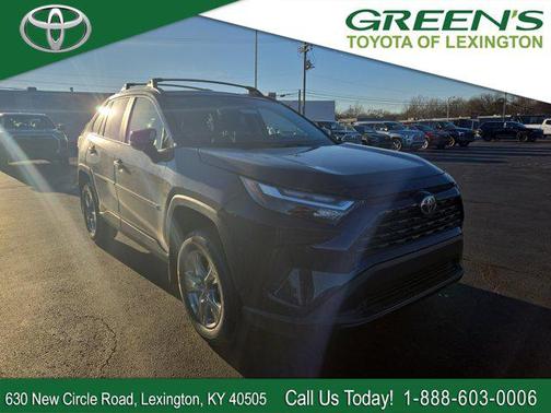 2025 Toyota RAV4 XLE