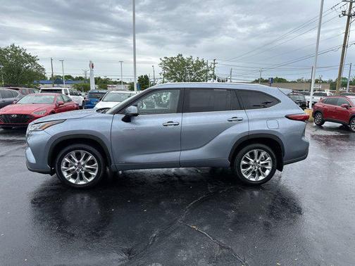 2021 Toyota Highlander Hybrid Limited