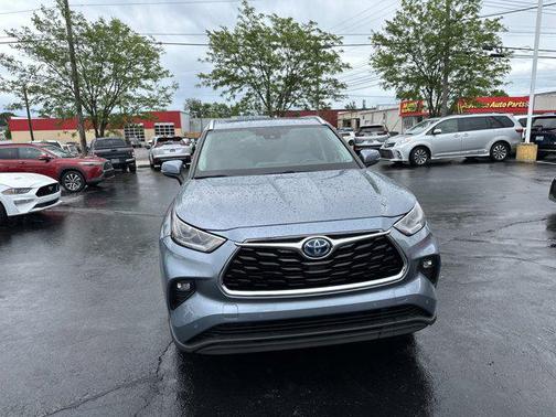 2021 Toyota Highlander Hybrid Limited