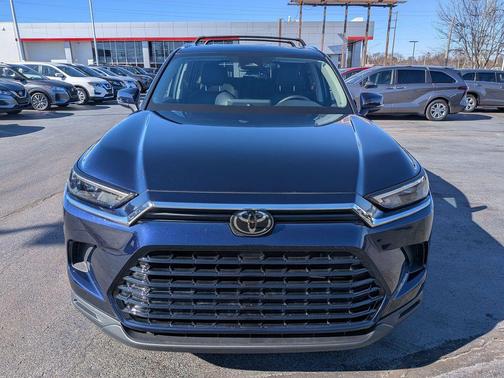 2024 Toyota Grand Highlander Hybrid XLE