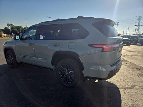 Lunar 2026 Toyota Sequoia Platinum