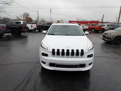 2018 Jeep Cherokee Overland
