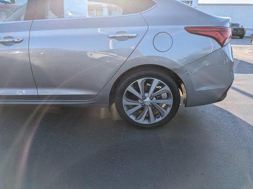 2021 Hyundai Accent Limited