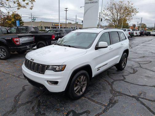2016 Jeep Grand Cherokee 75th Anniversary