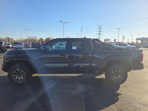 2025 Toyota Tacoma Hybrid Trailhunter Hybrid