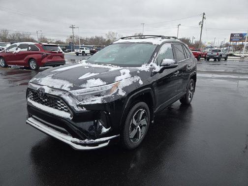 2025 Toyota RAV4 Hybrid SE