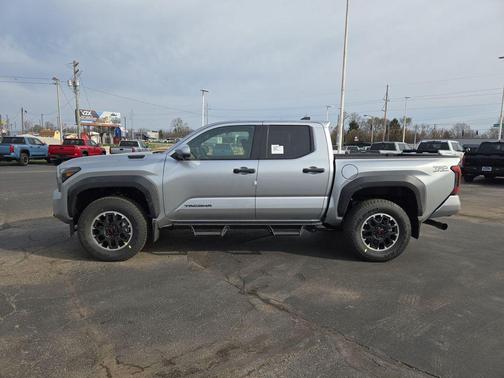 2026 Toyota Tacoma Hybrid TRD Off Road
