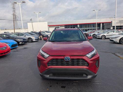 2023 Toyota RAV4 Hybrid XLE