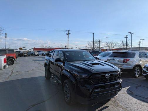 2024 Toyota Tacoma TRD Sport