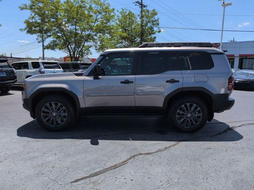 Meteor Shower 2024 Toyota Land Cruiser Base
