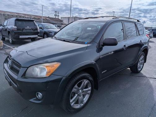 2009 Toyota RAV4 Sport