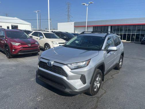 2024 Toyota RAV4 Hybrid XLE