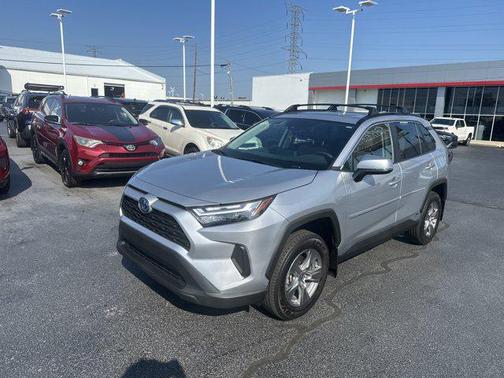 2024 Toyota RAV4 Hybrid XLE