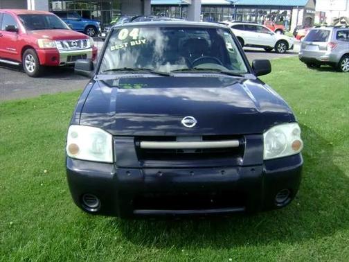 2004 Nissan Frontier XE King Cab