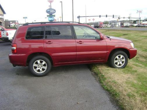 2001 Toyota Highlander Base