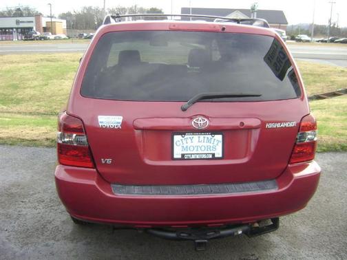 2001 Toyota Highlander Base