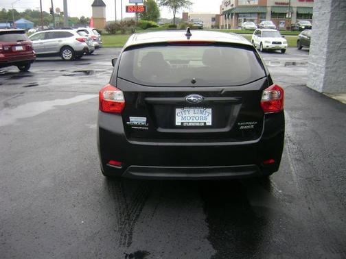2016 Subaru Impreza 2.0i Sport Premium