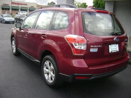 RED 2016 Subaru Forester 2.5i Premium