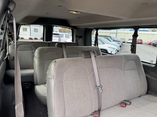 2019 Chevrolet Express 3500 LS