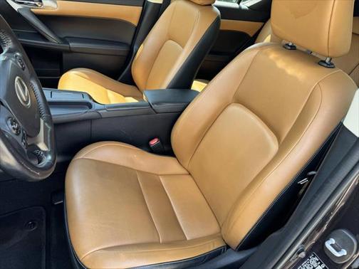 2016 Lexus CT 200h Base