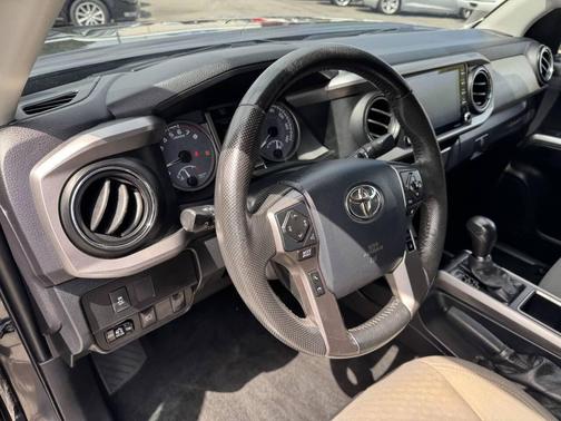 2020 Toyota Tacoma SR5
