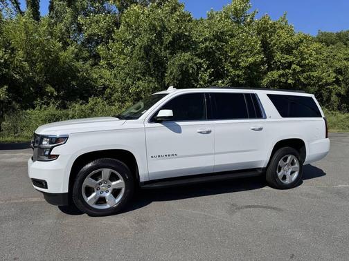 2019 Chevrolet Suburban LT
