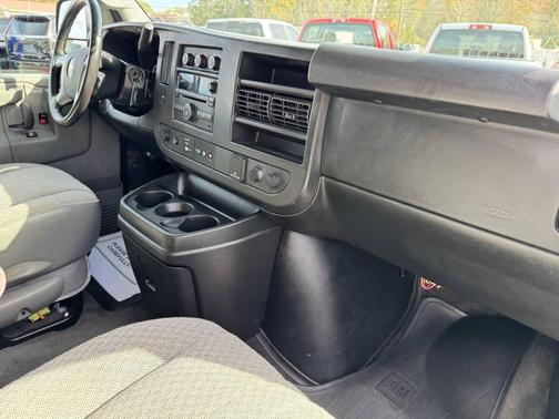 2017 Chevrolet Express 3500 LT