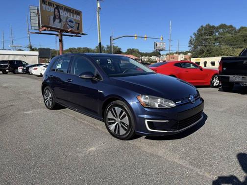 2016 Volkswagen e-Golf SE