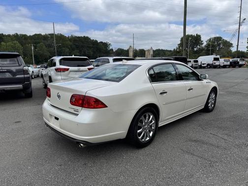 2011 Buick Lucerne Super