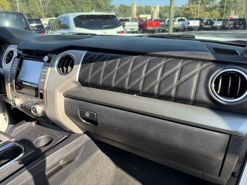 2017 Toyota Tundra Platinum