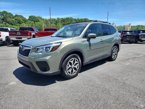 Jasper Green Metallic 2020 Subaru Forester Premium