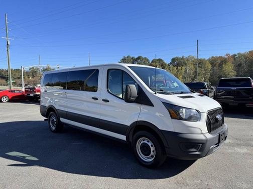 2022 Ford Transit-350 XLT