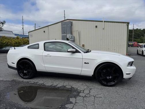 2012 Ford Mustang GT Premium