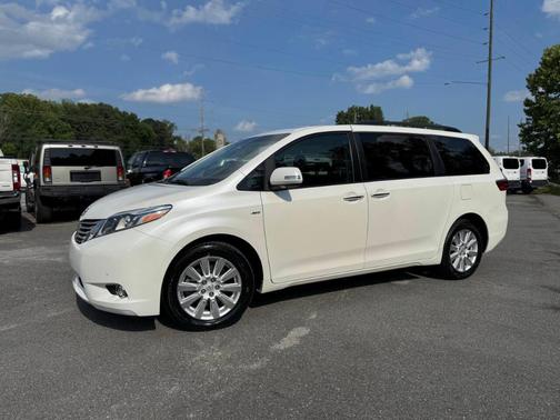 2017 Toyota Sienna Limited