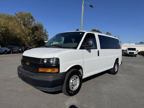 2020 Chevrolet Express 2500 LS