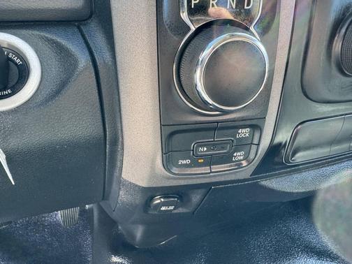 2016 RAM 1500 Tradesman/Express