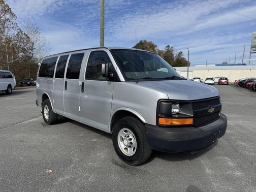 2015 Chevrolet Express 2500 LS