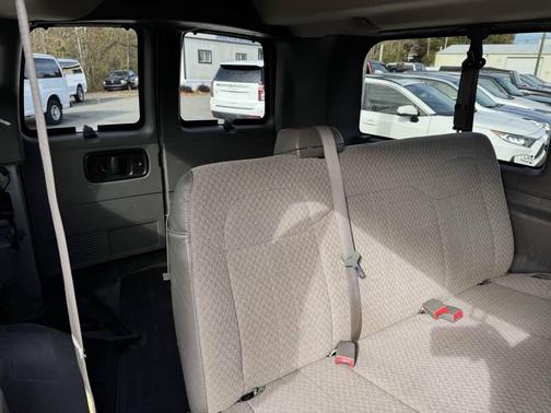 2015 Chevrolet Express 2500 LS