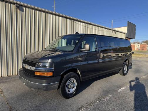 2016 Chevrolet Express 3500 LT