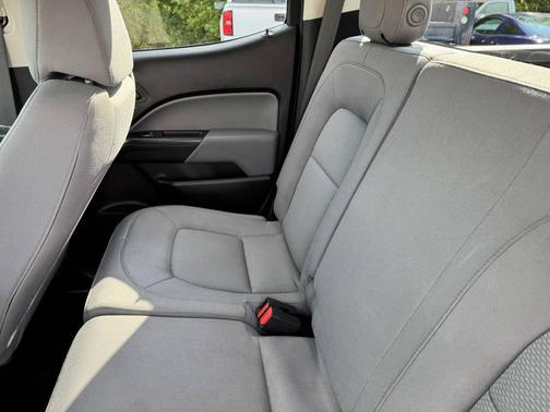 2016 Chevrolet Colorado WT
