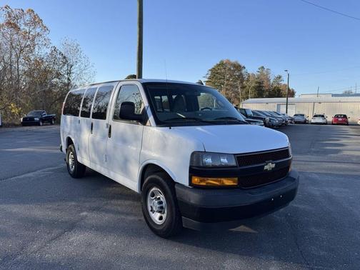 2020 Chevrolet Express 2500 LS