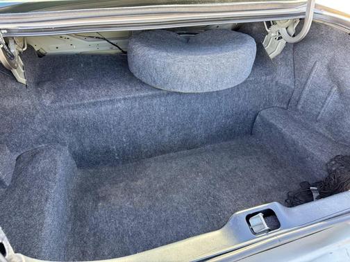 2005 Mercury Grand Marquis LS Premium