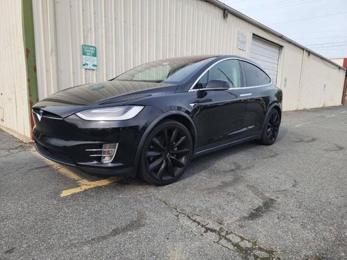 Black 2018 Tesla Model X 75D
