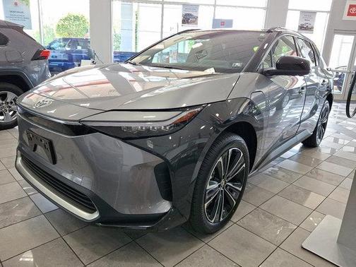 2025 Toyota bZ4X Limited