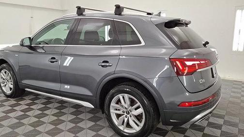 2023 Audi Q5 45 S line Premium