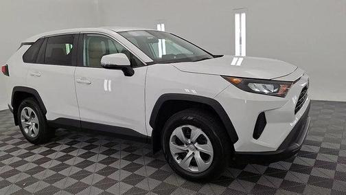 2022 Toyota RAV4 LE