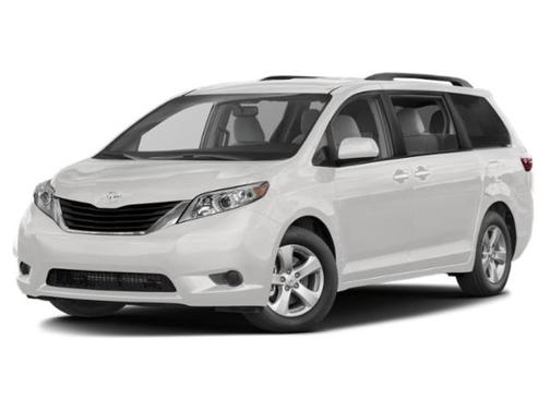 Super White 2015 Toyota Sienna LE