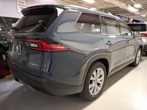 2026 Toyota Grand Highlander Hybrid Limited